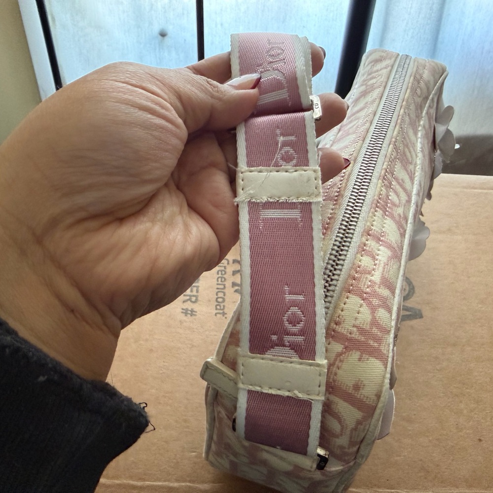 Dior Pink and Cream Floral Crossbody - Picture 5 of 10